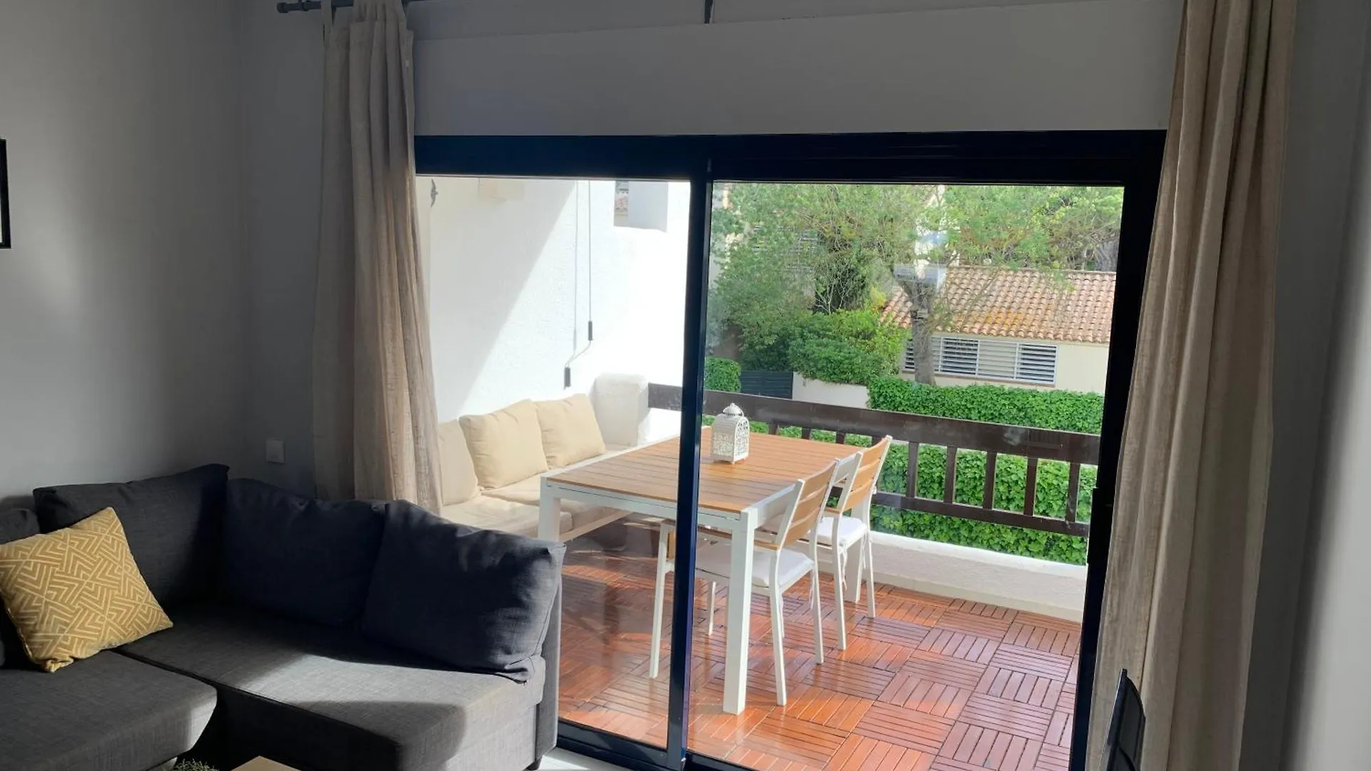 Nautic Golf - Apartment 100Mt From The Beach Pals Spain