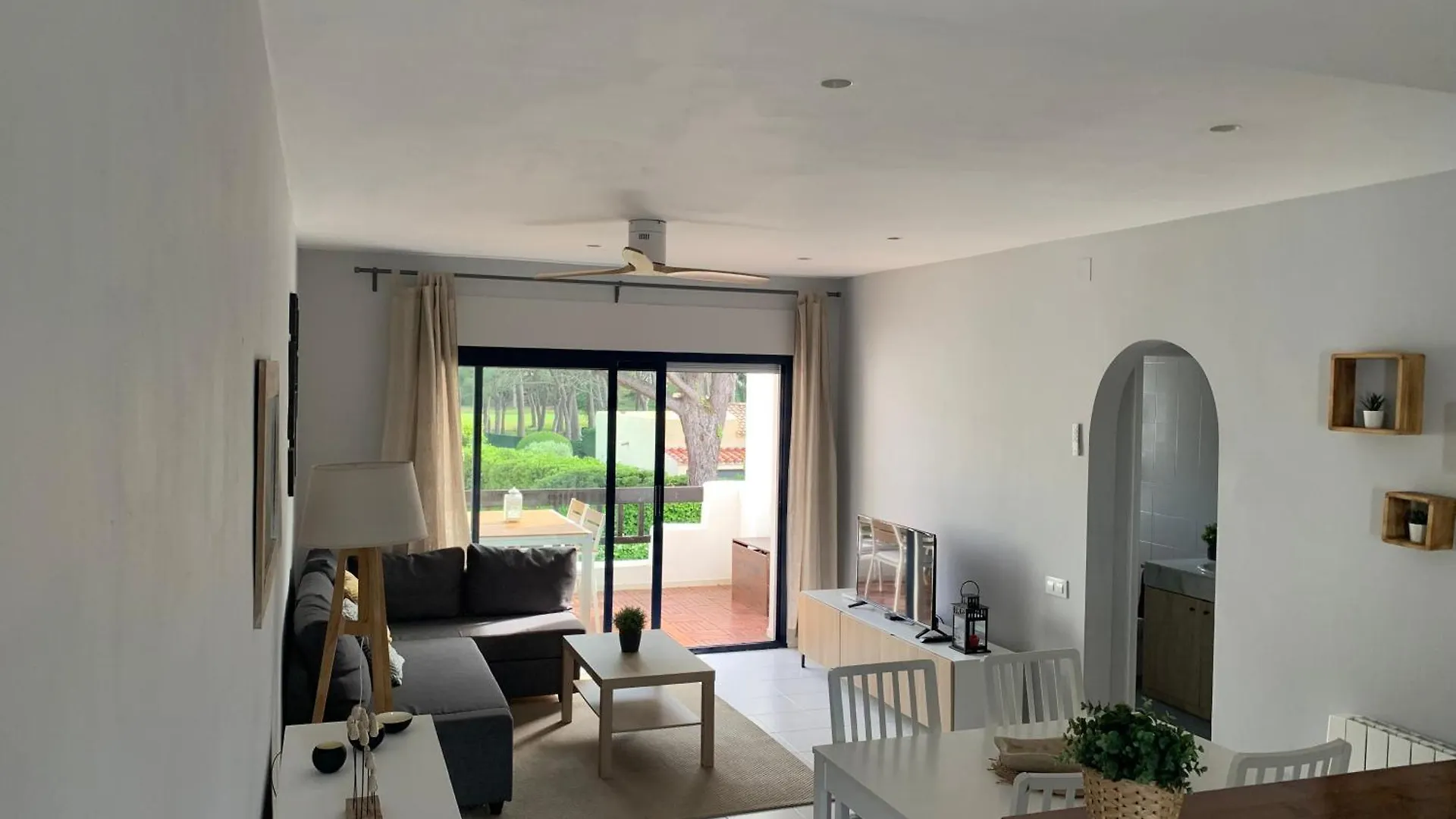 Nautic Golf - Apartment 100Mt From The Beach location